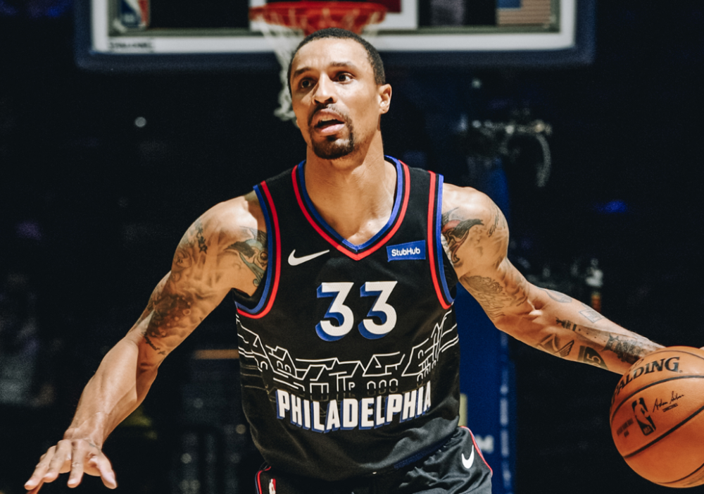 PG- 雄鹿教练是谁 