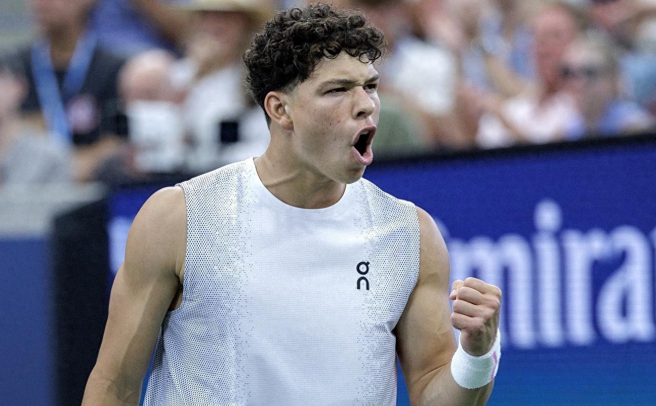 PG-塔图姆连续三场比赛得分超过赛况扑朔迷离，SKT挑战极限！的简单介绍