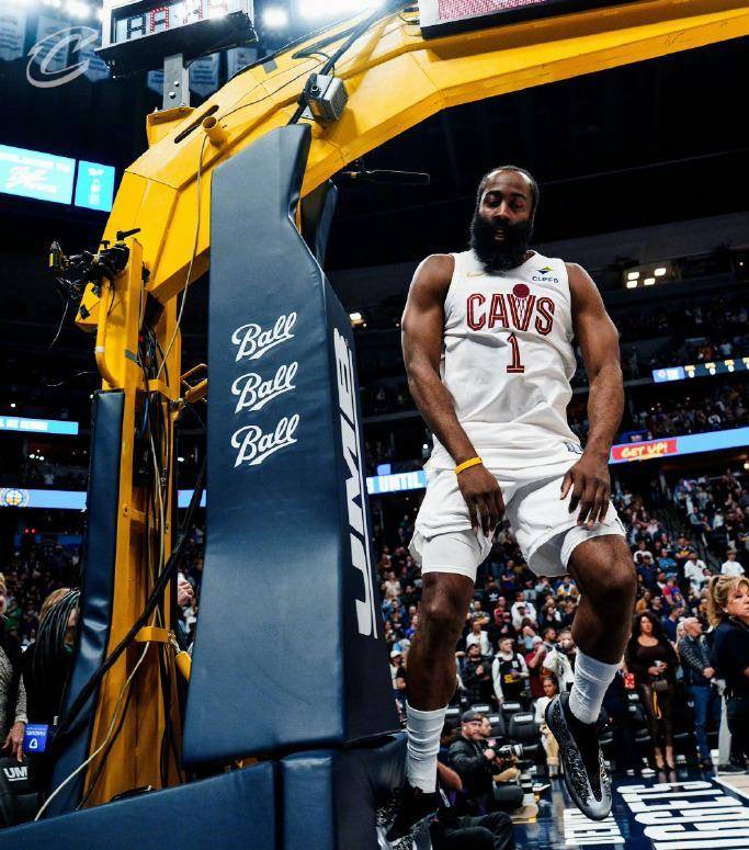 PG-包含哈登在切尔西比赛中败北，出色防守引发热议！的词条